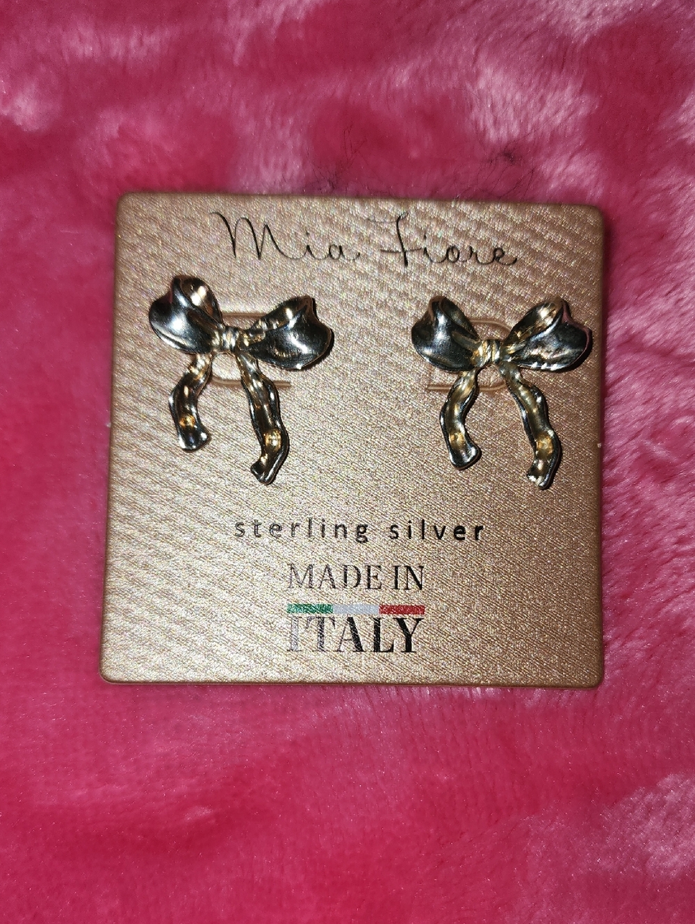 ✨️🎀NWT MIA FIARE STUNNING BOW EARRINGS/ MADE IN ITALY/ STERLING SILVER ✨️🎀